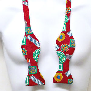 Carrot and Gibbs Bowtie Self-Tie